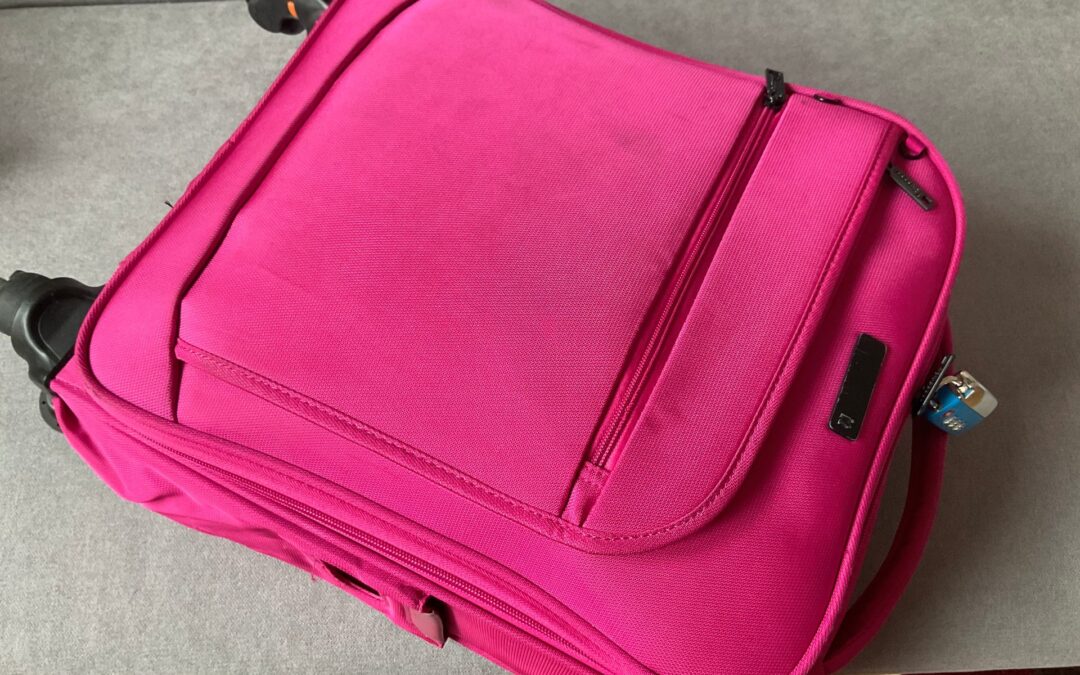 PACKING & LUGGAGE